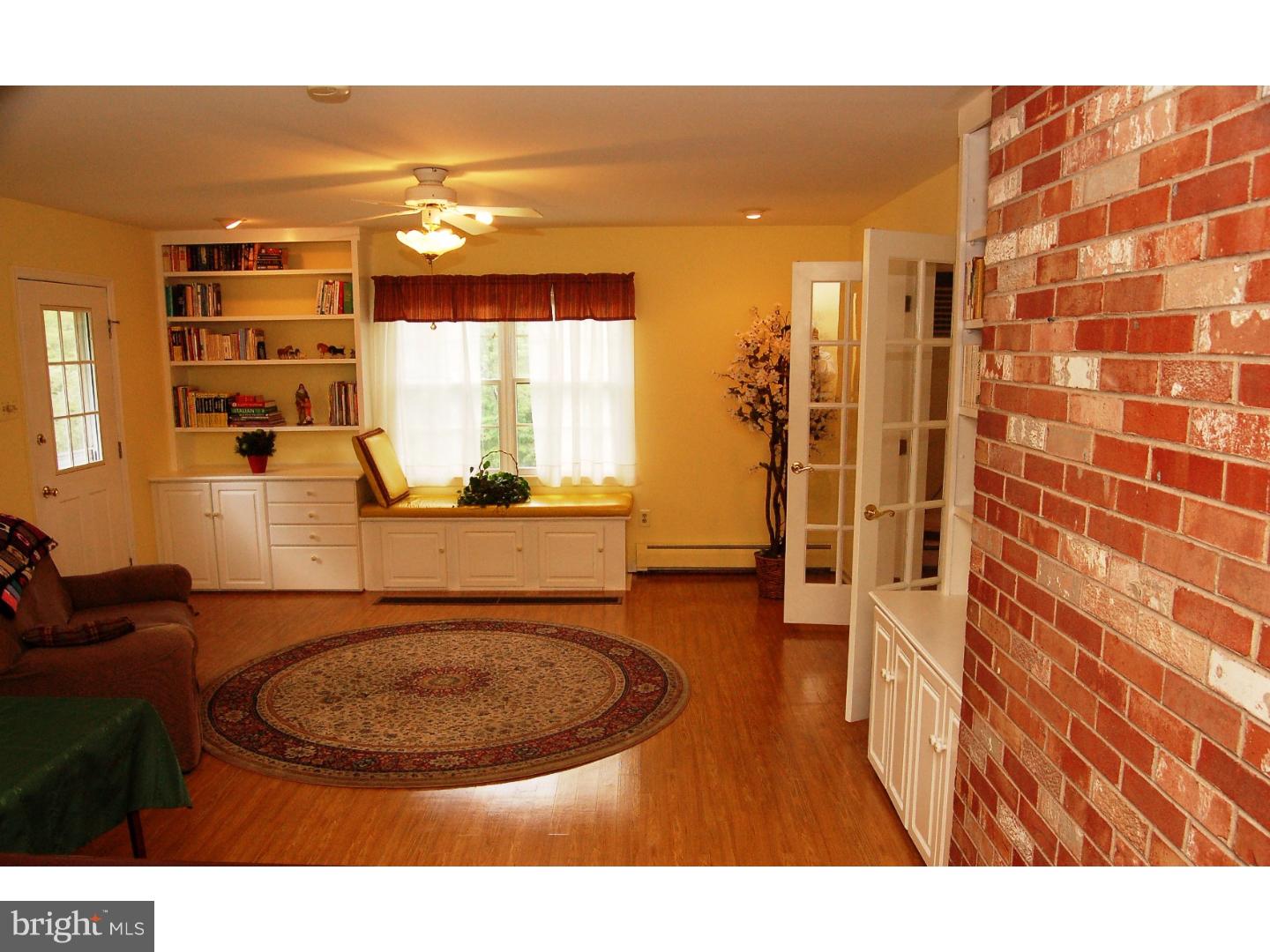 77 Woodhill Road Newtown, PA 18940 - Photo 8 of 23 Great Room