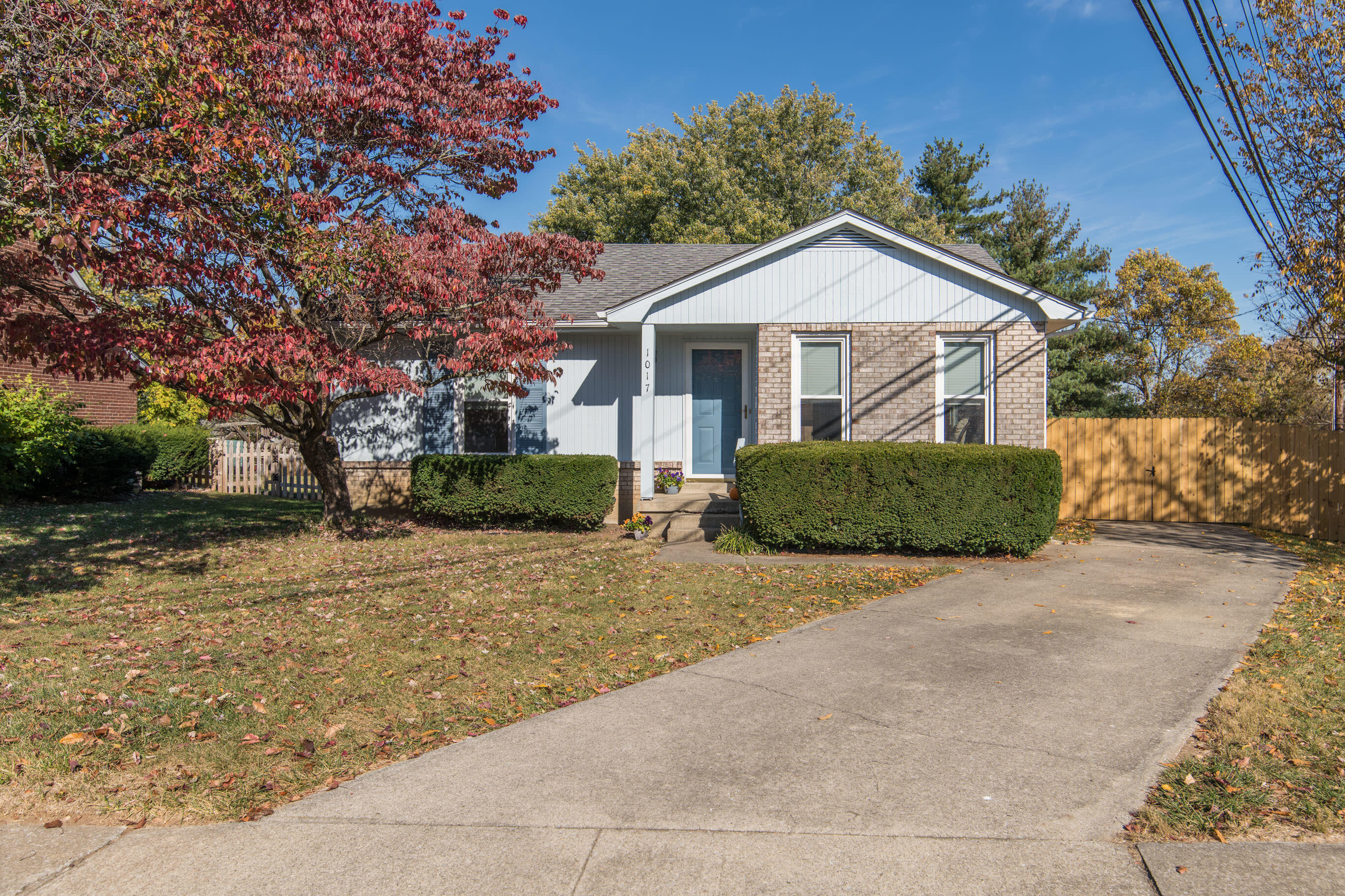 1017 Wedgewood Road Lexington, KY 40514 - Photo 2 of 28 20221024-1017-Wedgewood-Rd-TEMedia-021_w