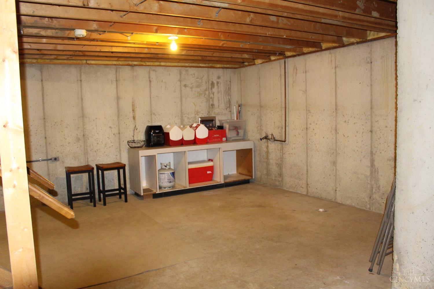 6529 Yankee Road Middletown, OH 45044 - Photo 32 of 56