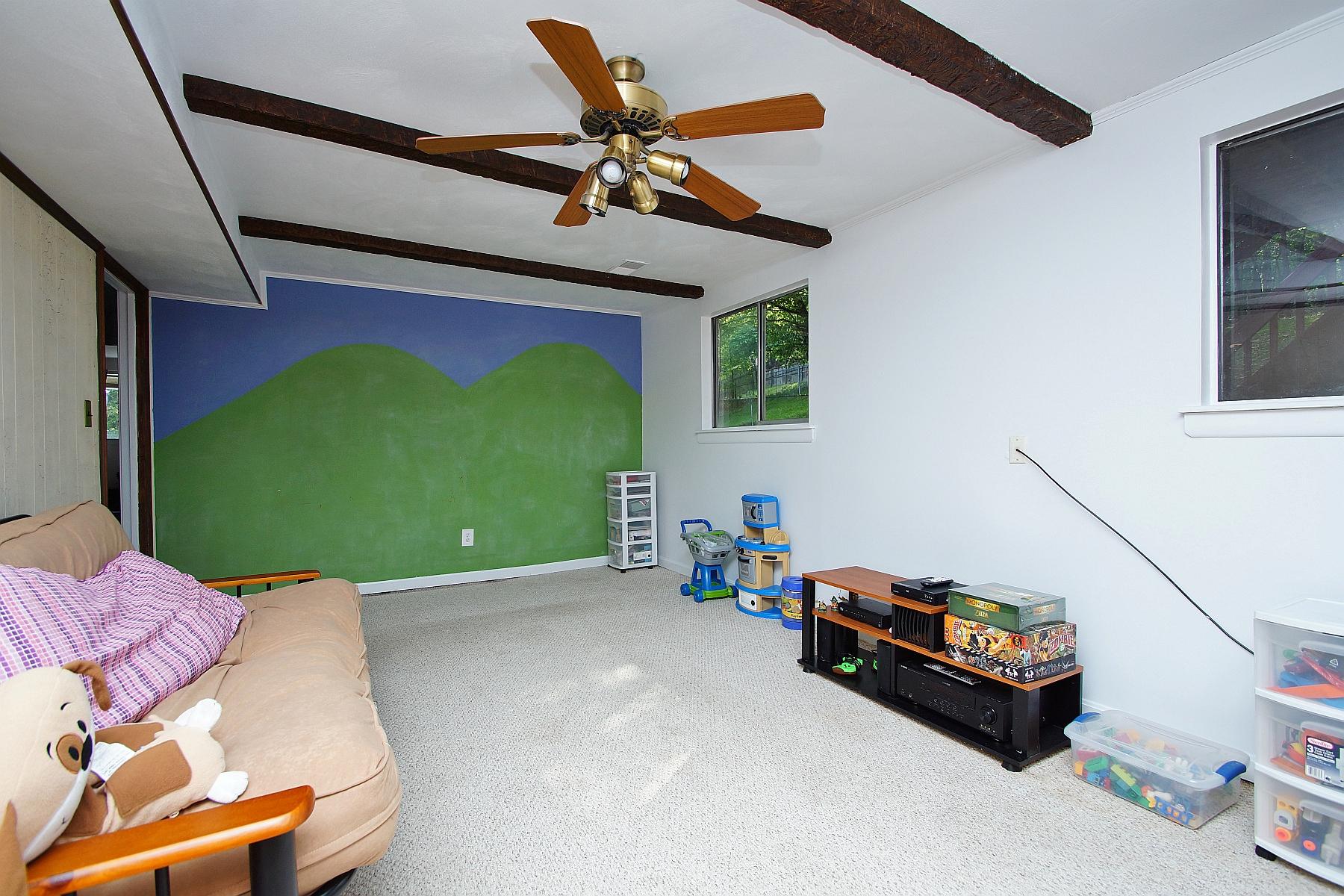 91 Ridgeview Circle Roanoke, VA 24019 - Photo 23 of 29 dsc02411