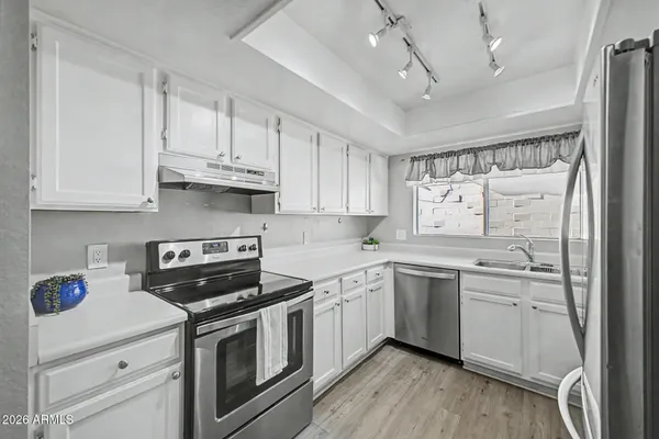 $405,000 | 18217 North 16th Way, Phoenix, AZ 85022