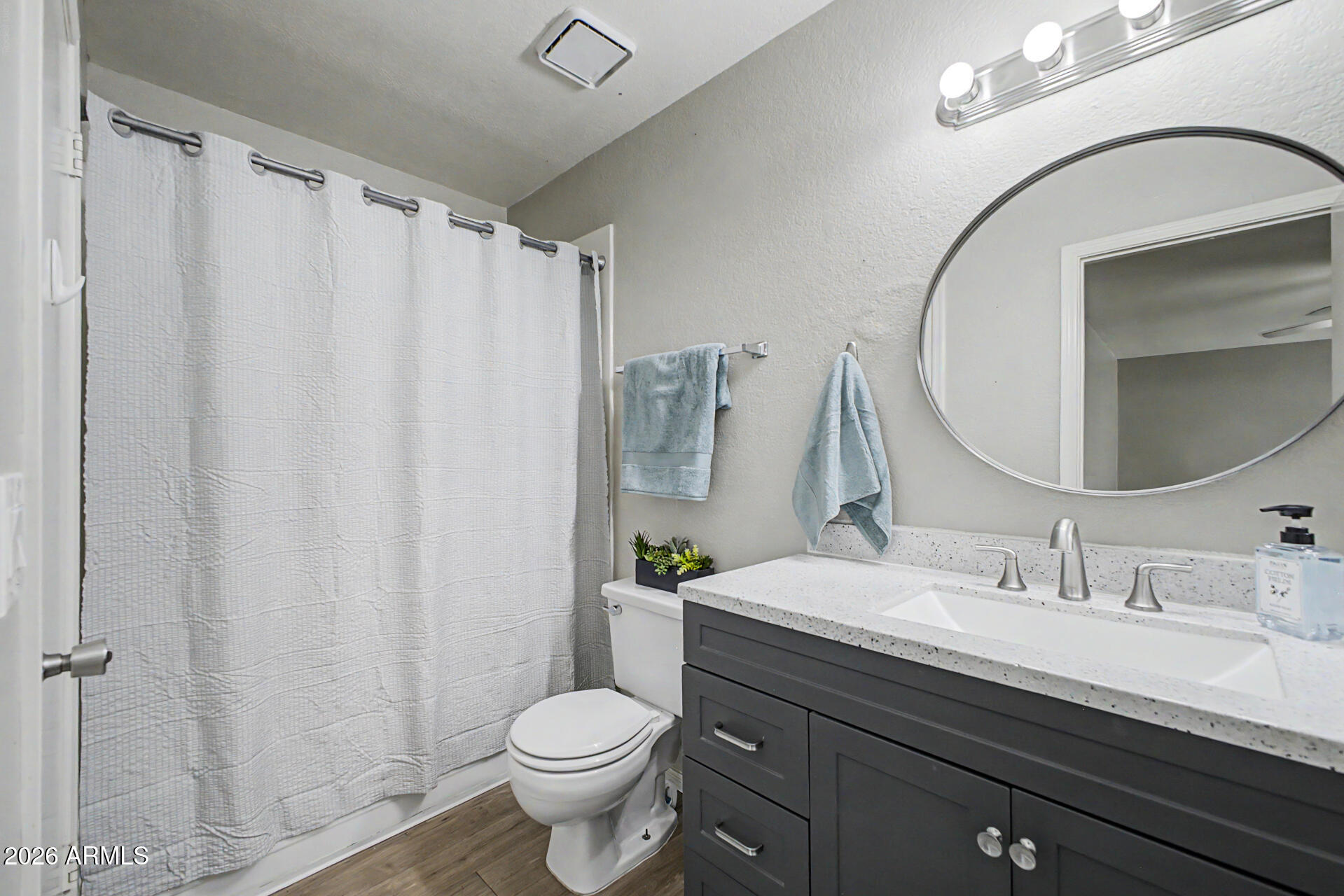 18217 North 16th Way Phoenix, AZ 85022 - Photo 14 of 24 14 - 16th