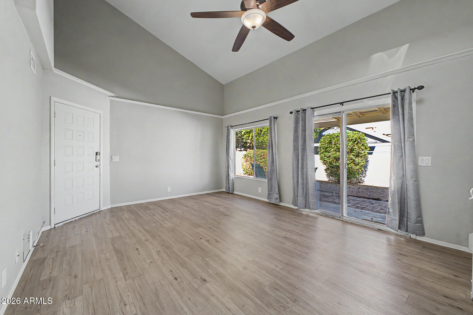 18217 North 16th Way Phoenix, AZ 85022 - Photo 7 of 24 07 - 16th