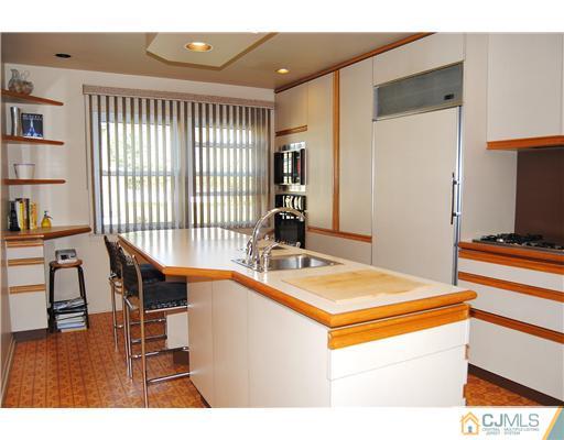 1247 Carlisle Road North Brunswick, NJ 08902 - Photo 8 of 16 Gallery Image 8