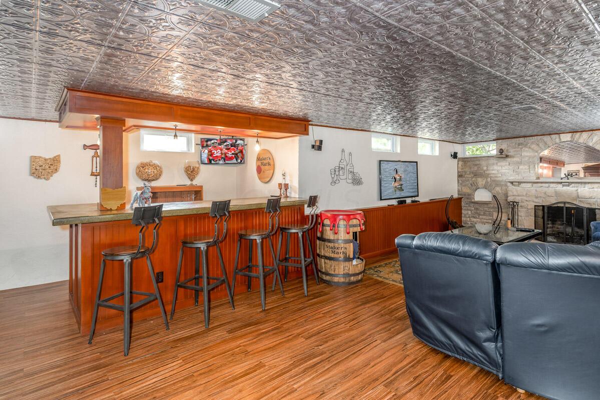 102 James Road Columbus, OH 43230 - Photo 29 of 46