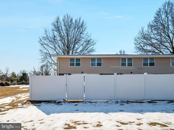 $2,600 | 2050 Nike Drive, Unit 7, Waldorf, MD 20601