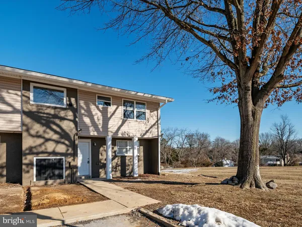 $2,600 | 2050 Nike Drive, Unit 7, Waldorf, MD 20601