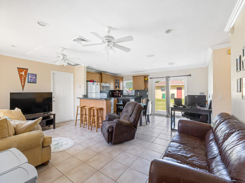 6704 Eden Road Fort Pierce, FL 34951 - Photo 6 of 32 0B2A9027