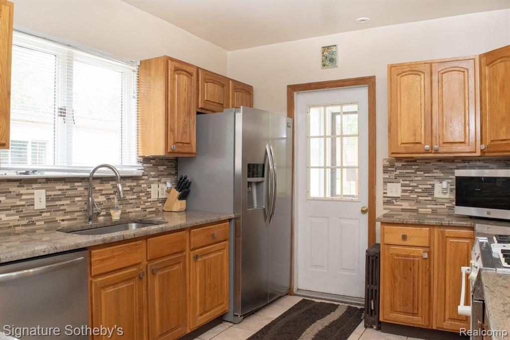 1318 Audubon Road Grosse Pointe Park, MI 48230 - Photo 12 of 35