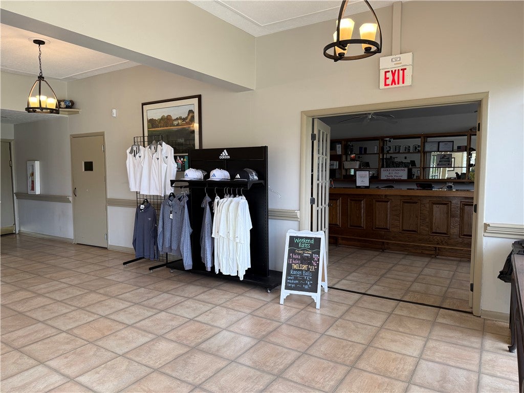2001 Country Club Road Lanett, AL 36863 - Photo 4 of 29 Gallery Image 4