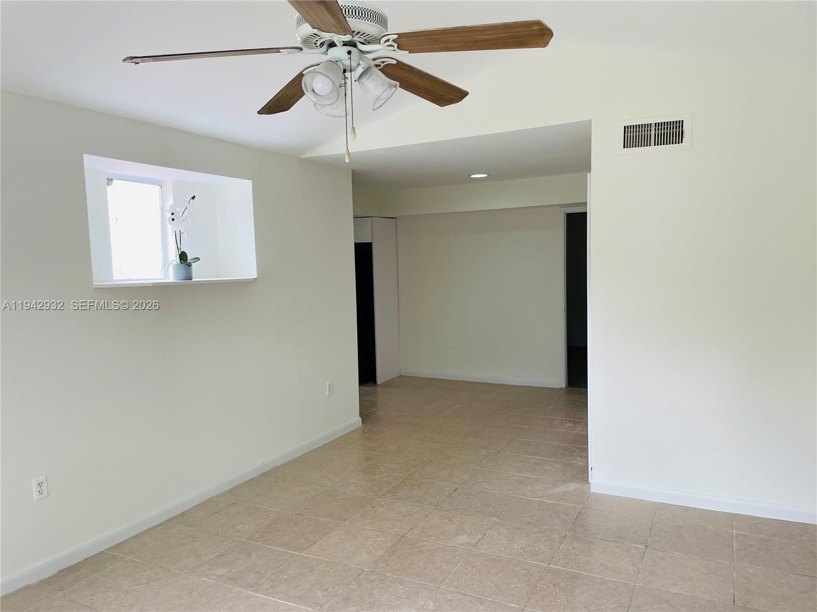 15551 Southwest 104th Terrace, Unit 826 Miami, FL 33196 - Photo 4 of 16
