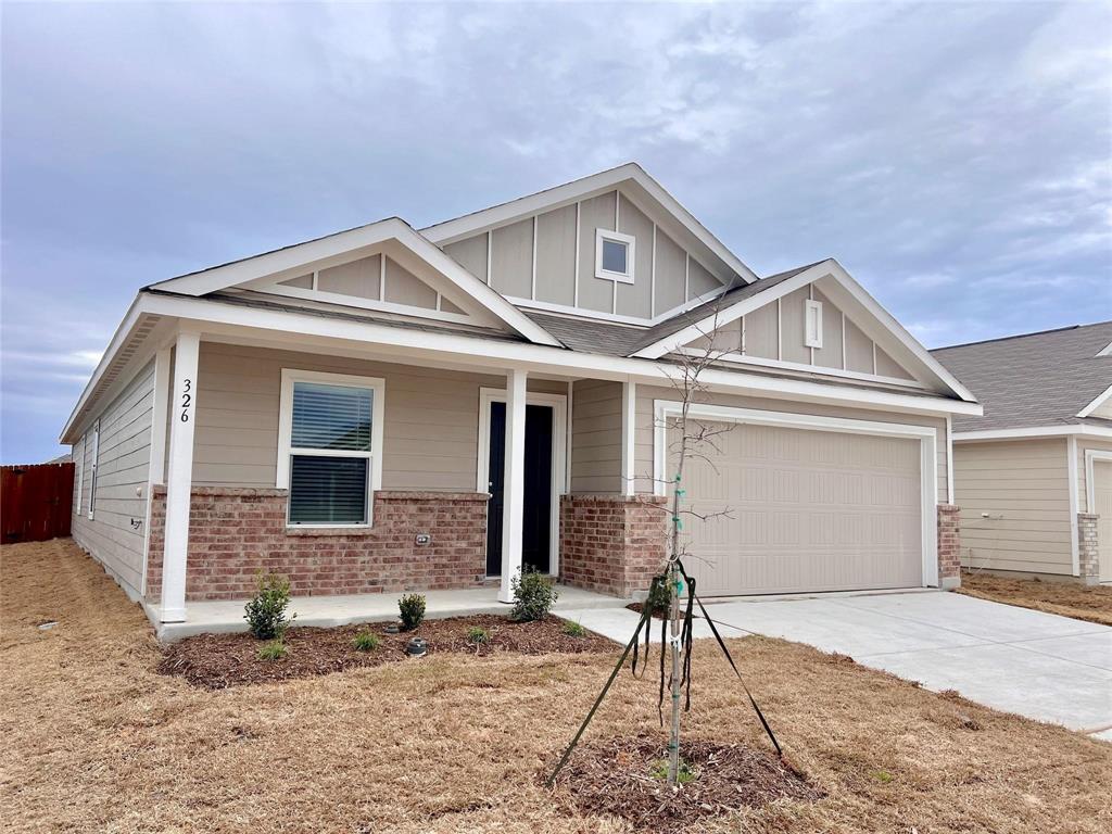 326 Ashbrook Way Princeton, TX 75407 - Photo 2 of 16