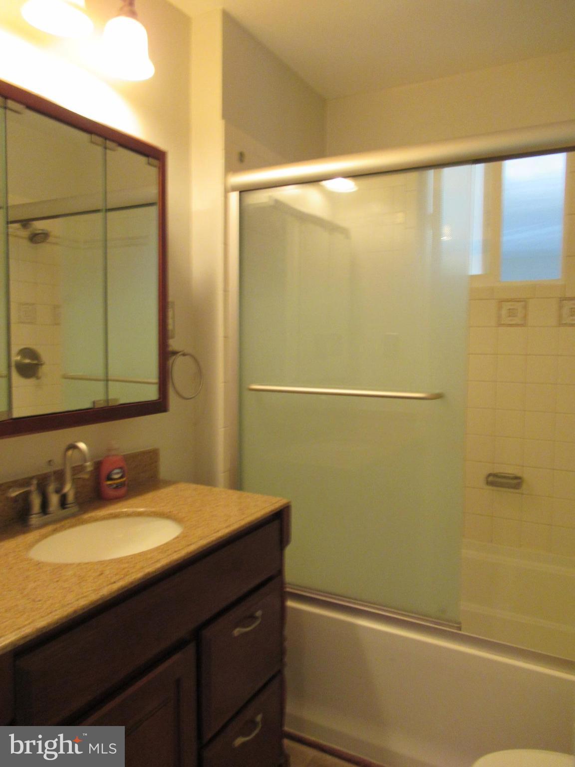 5902 Berwyn Road Berwyn Heights, MD 20740 - Photo 15 of 25 Bath