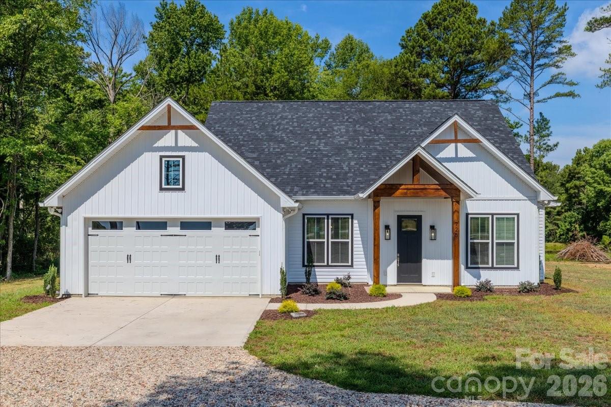725 Potter Road Lancaster, SC 29720 - Photo 1 of 47