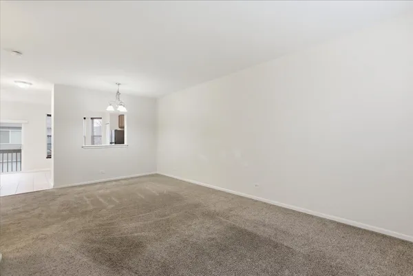 $2,495 | 28909 Pondview Drive, Lakemoor, IL 60051