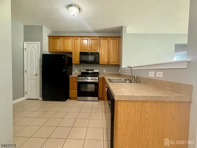 $3,000 | 3223 Edward Stec Boulevard, Edison, NJ 08837