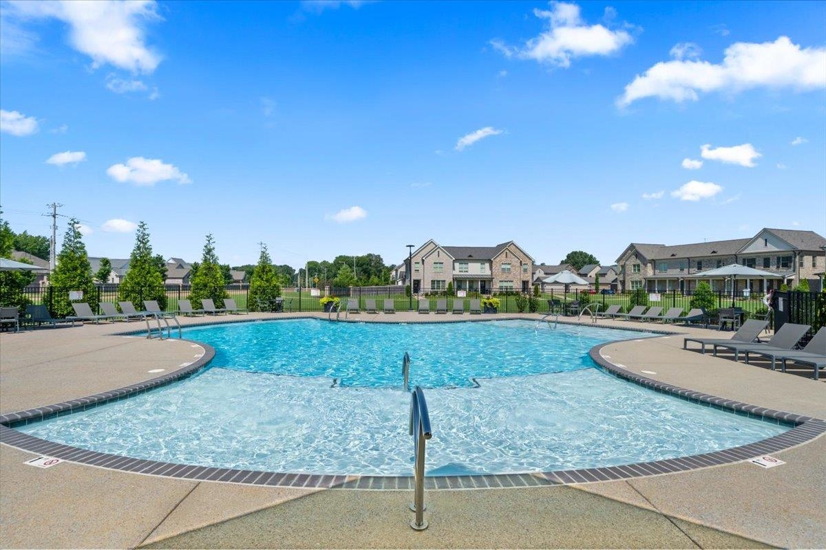 926 Aldwick Drive Collierville, TN 38017 - Photo 35 of 39 a view of a swimming pool and a terrace