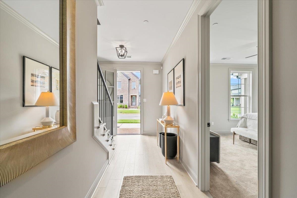 926 Aldwick Drive Collierville, TN 38017 - Photo 4 of 39 a bathroom with a tub shower and a bath tub
