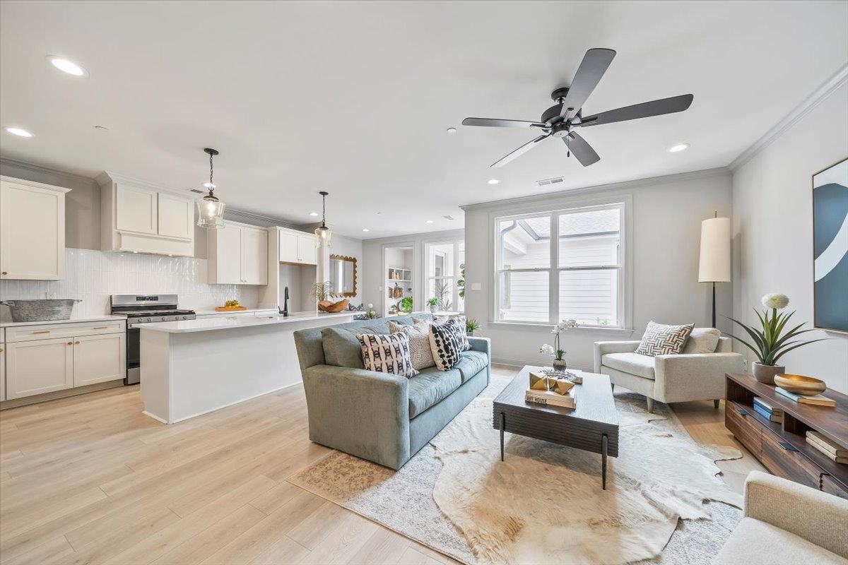 926 Aldwick Drive Collierville, TN 38017 - Photo 10 of 39 a living room with furniture and a large window