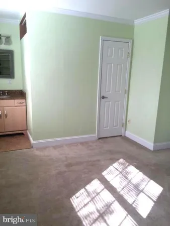 $2,700 | 14886 Lambeth Square, Centreville, VA 20120