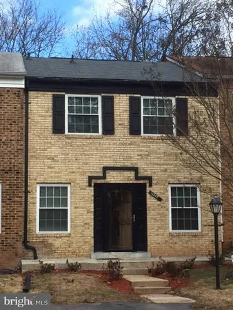 $2,700 | 14886 Lambeth Square, Centreville, VA 20120