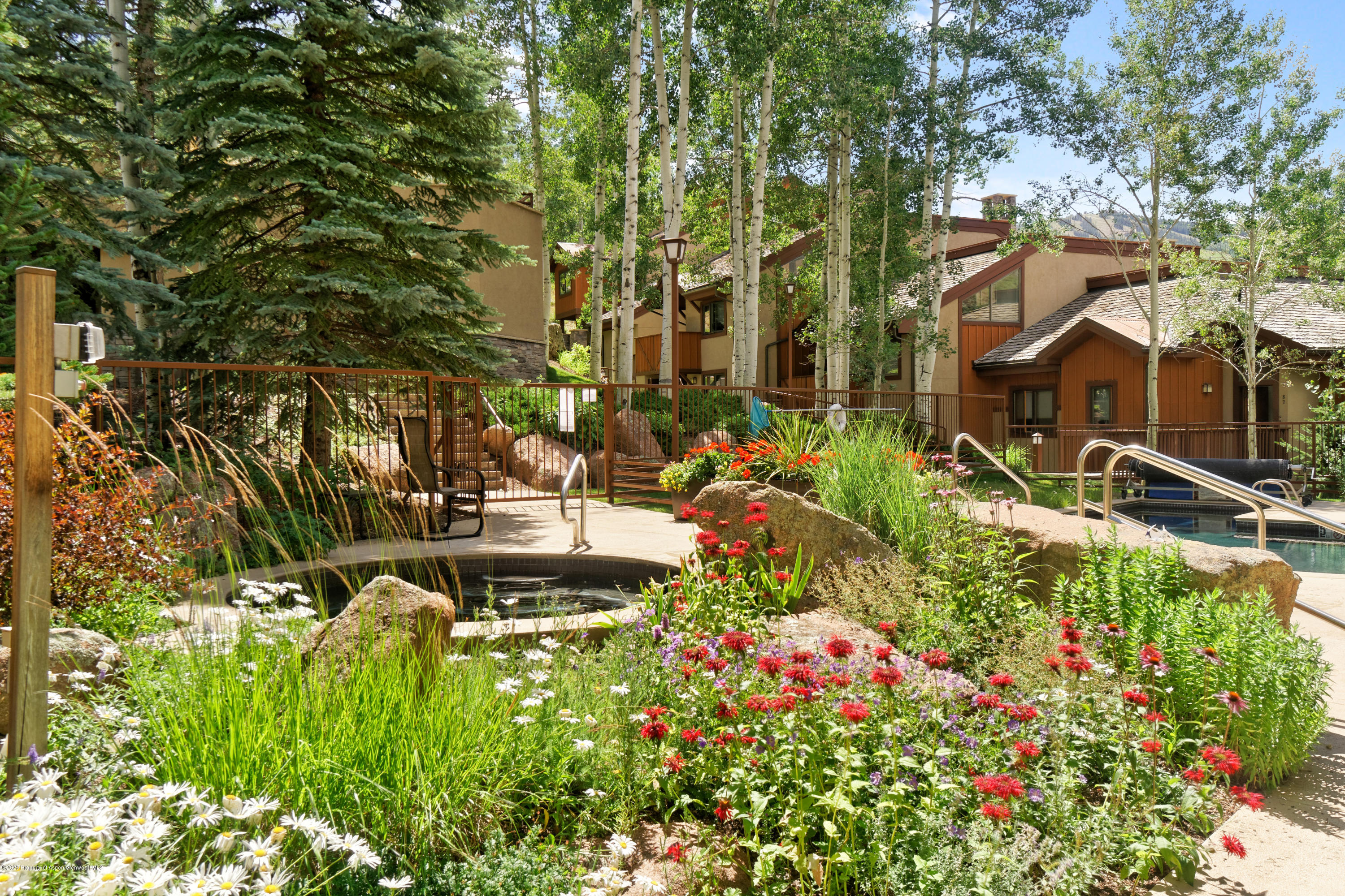 800 Ridge Road, Unit 9 Snowmass Village, CO 81615 - Photo 26 of 33 800RidgeRd#9_HiRes_20081130