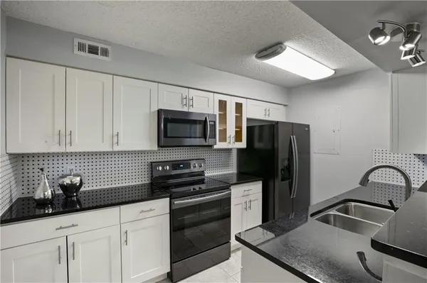 $2,100 | 176 Barone Place Northwest, Atlanta, GA 30327