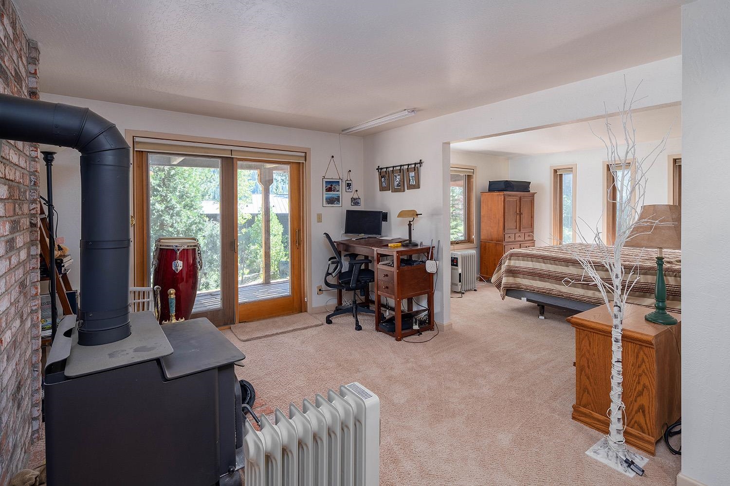 1281 Sandy Way Olympic Valley, CA 96146 - Photo 10 of 19 a living room filled with furniture and a couch