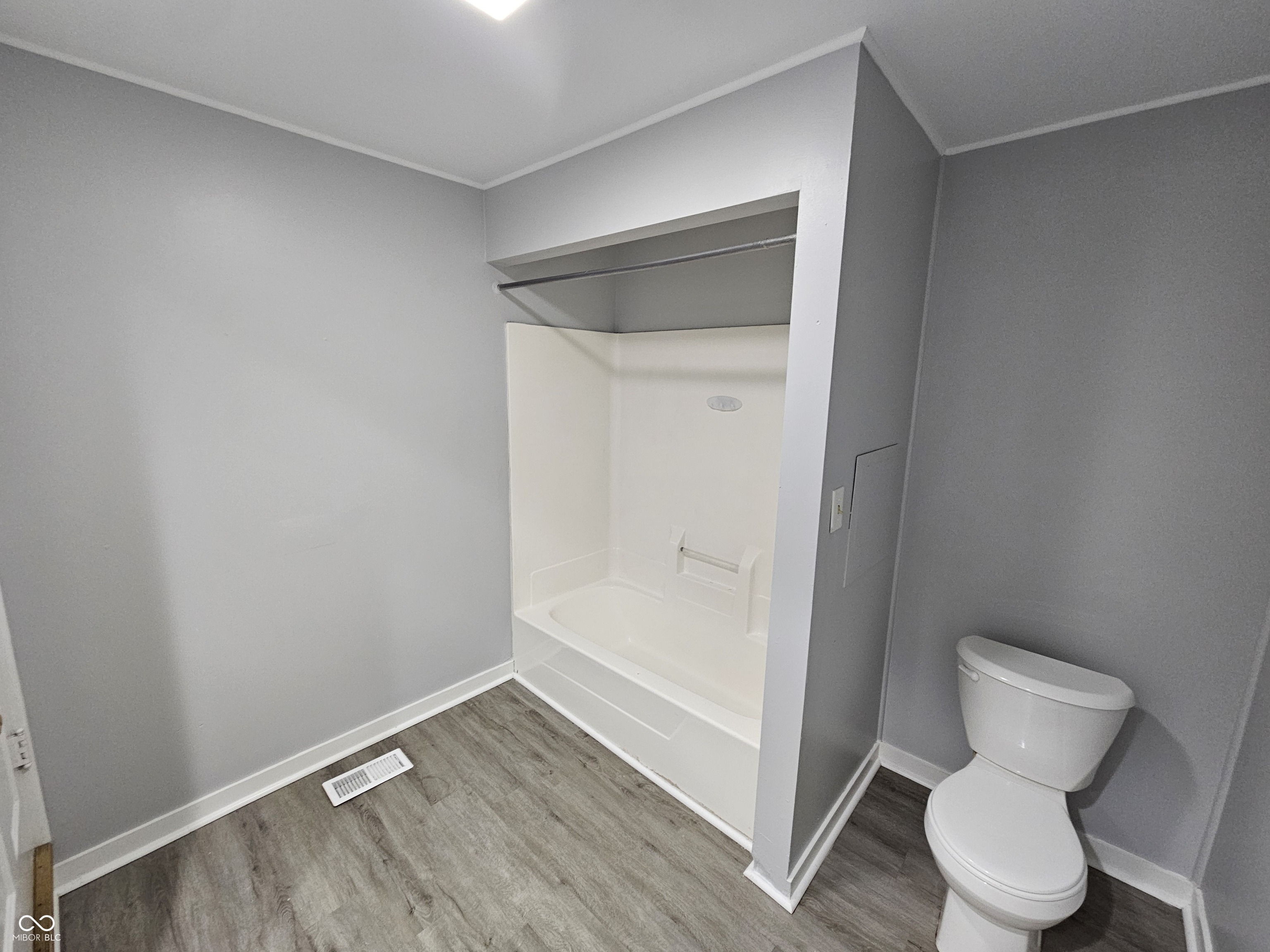 224 Iowa Street Indianapolis, IN 46225 - Photo 14 of 17