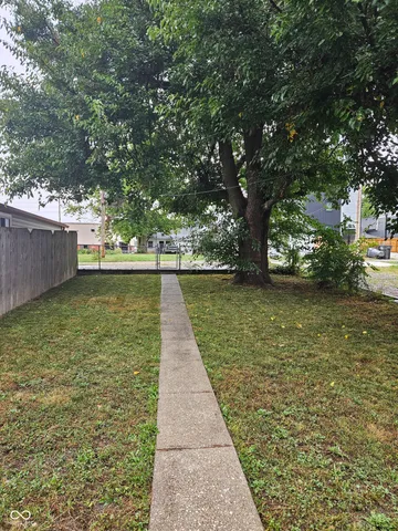 $1,575 | 224 Iowa Street, Indianapolis, IN 46225