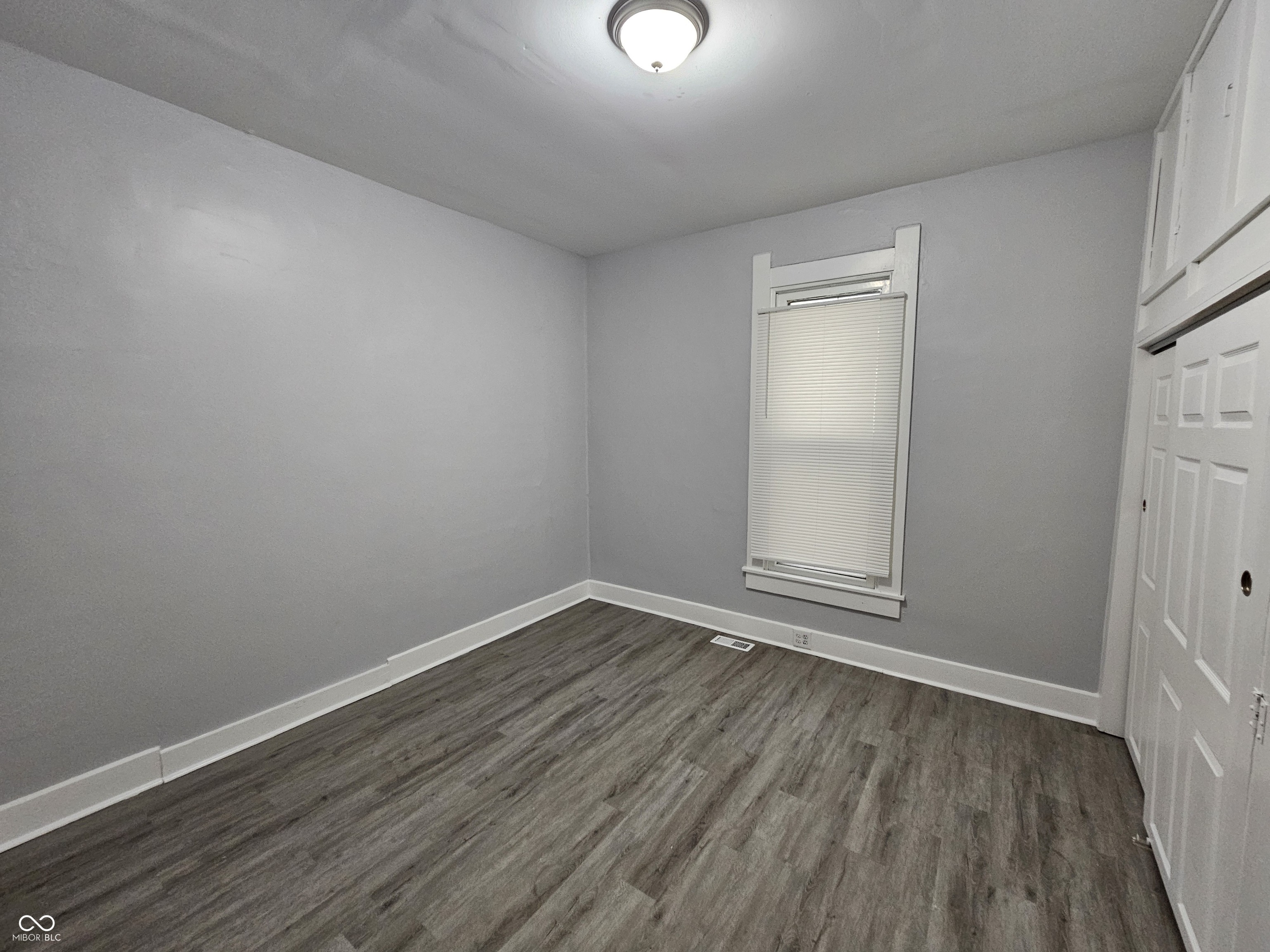 224 Iowa Street Indianapolis, IN 46225 - Photo 8 of 17