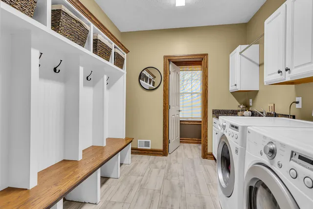 $499,900 | 6550 Maple Dale Road, Jackson, MI 49201