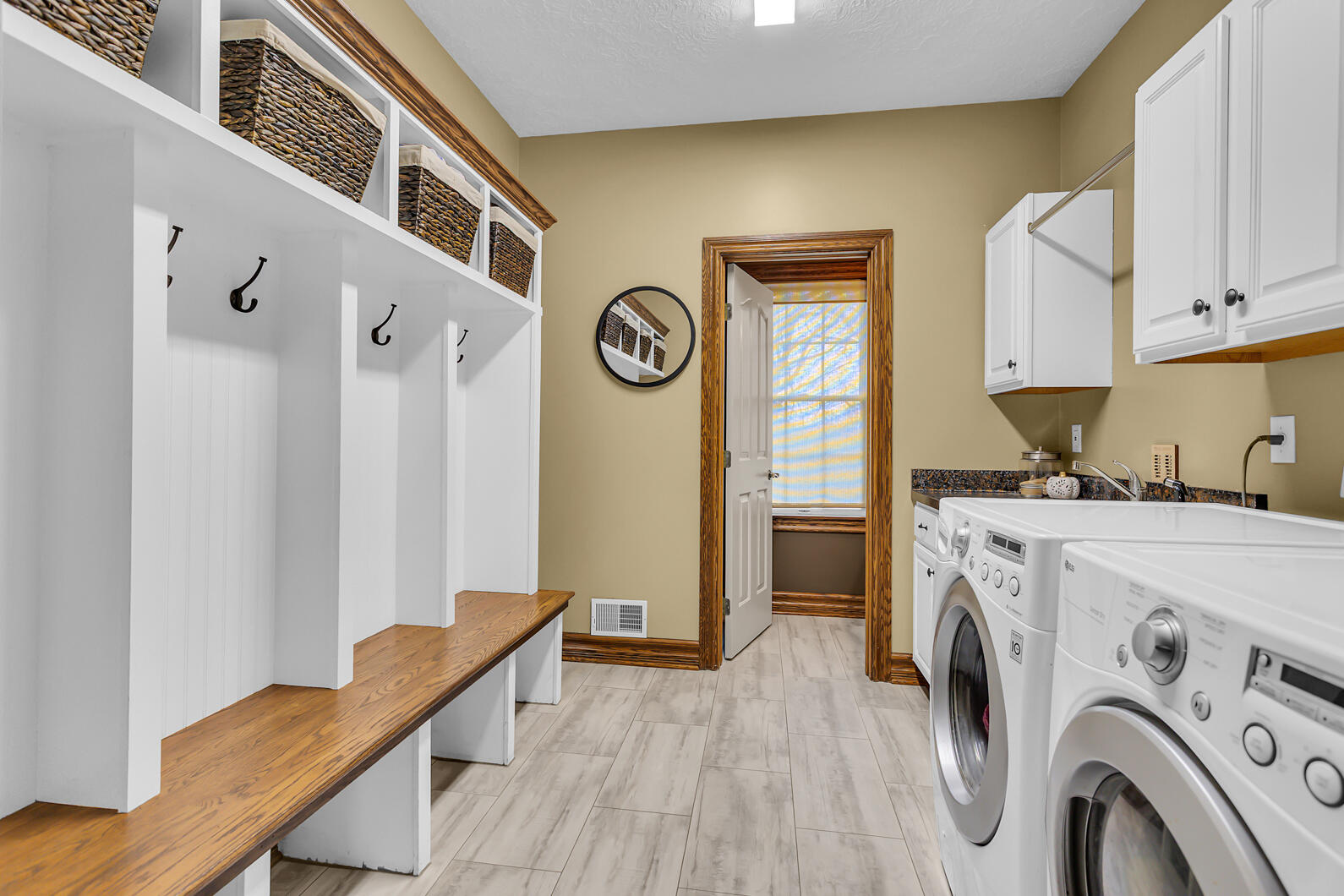 6550 Maple Dale Road Jackson, MI 49201 - Photo 29 of 43 0N0A0795