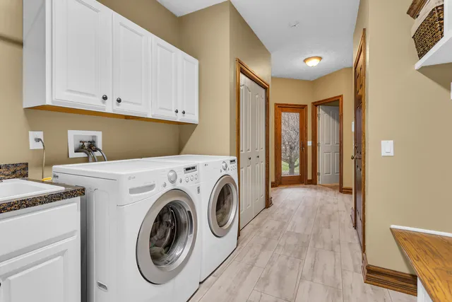 $499,900 | 6550 Maple Dale Road, Jackson, MI 49201