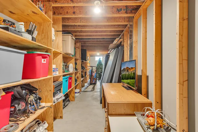 $499,900 | 6550 Maple Dale Road, Jackson, MI 49201