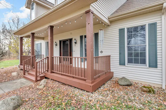 $499,900 | 6550 Maple Dale Road, Jackson, MI 49201