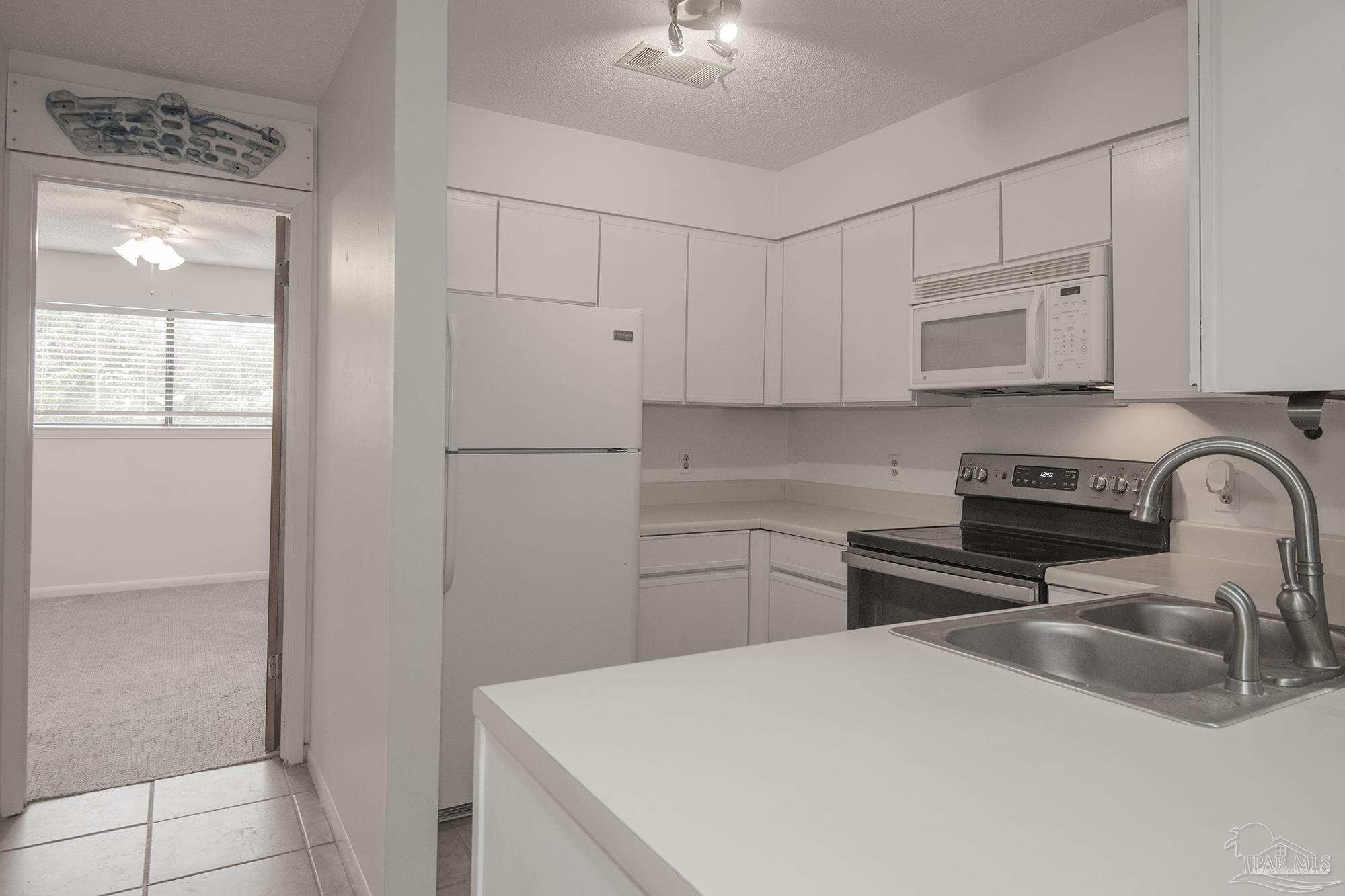 7150 Plantation Road, Unit 125 Pensacola, FL 32504 - Photo 12 of 23 Gallery Image 12
