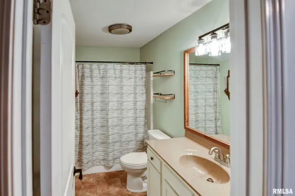 $349,900 | 400 Park Street, Rochester, IL 62563