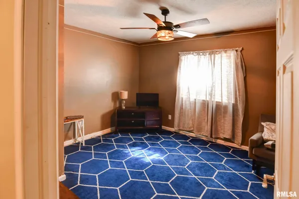 $349,900 | 400 Park Street, Rochester, IL 62563