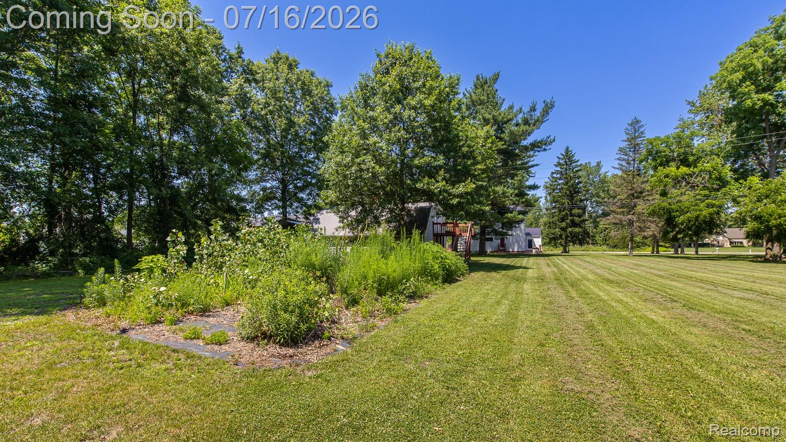 43995 Bemis Road Belleville, MI 48111 - Photo 51 of 67 So much space