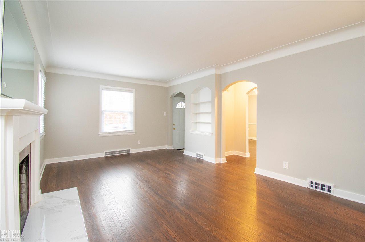 4494 Yorkshire Road Detroit, MI 48224 - Photo 2 of 29