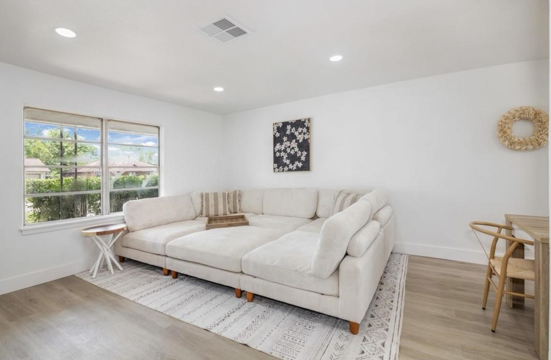 1412 West 10th Street Freeport, TX 77541 - Photo 13 of 26