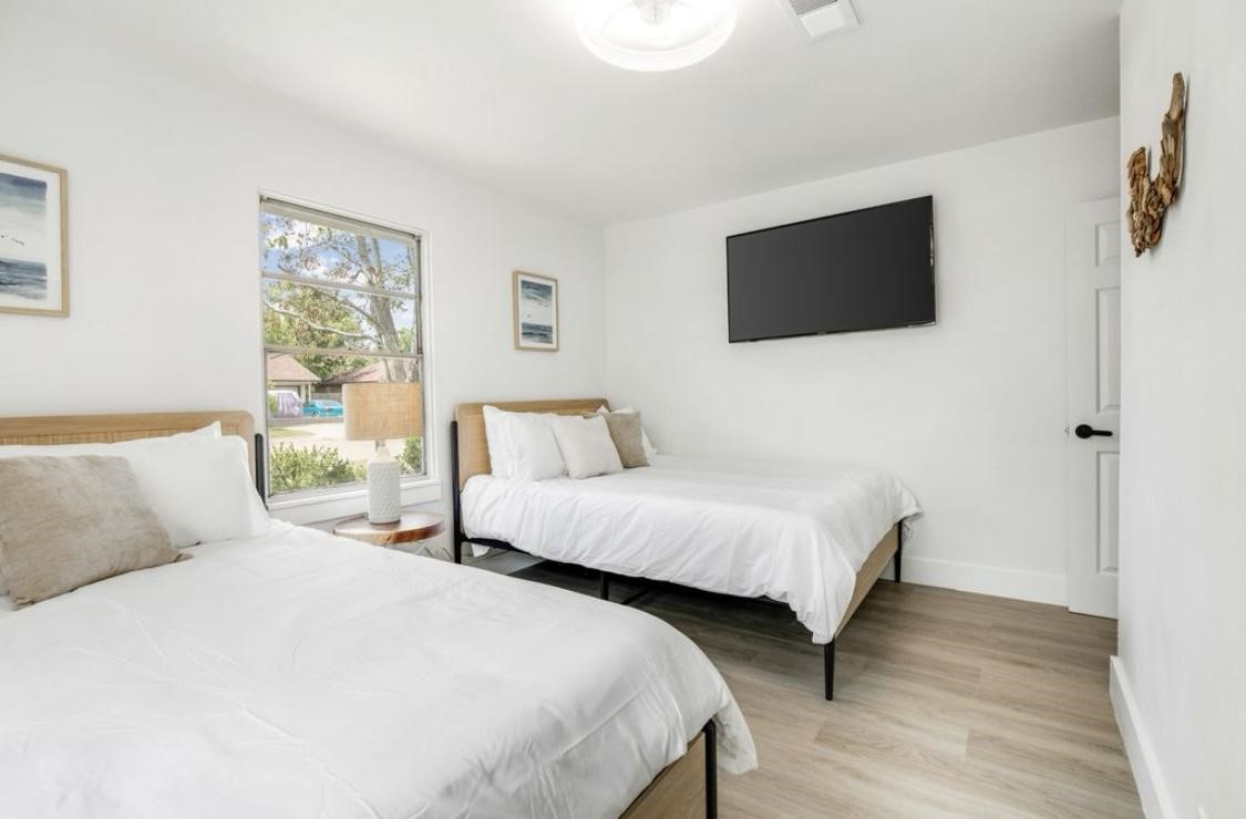 1412 West 10th Street Freeport, TX 77541 - Photo 24 of 26