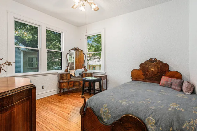 $999,999 | 16277 4th Street, Union Pier, MI 49129