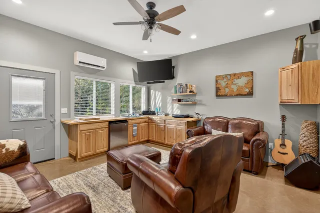 $1,300,000 | 2500 County Road 403, Marble Falls, TX 78654