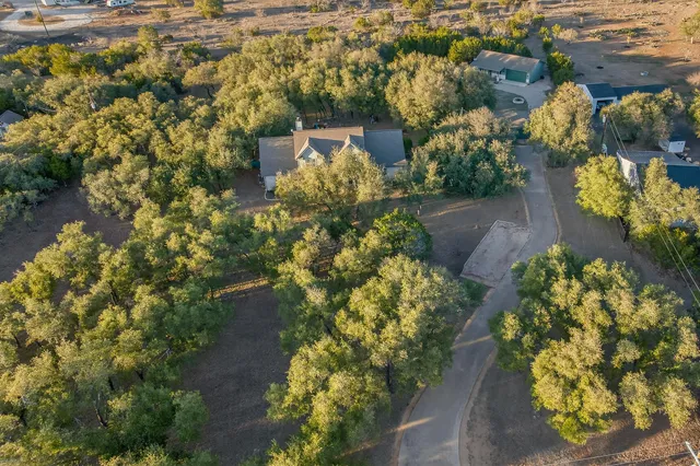$1,300,000 | 2500 County Road 403, Marble Falls, TX 78654