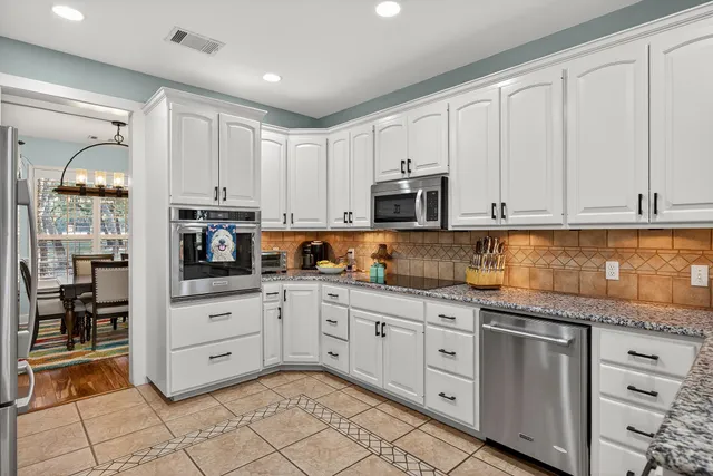 $1,300,000 | 2500 County Road 403, Marble Falls, TX 78654