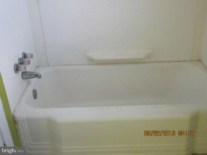 5702 Beaver Dam Road Bristol, PA 19007 - Photo 17 of 24 Gallery Image 17