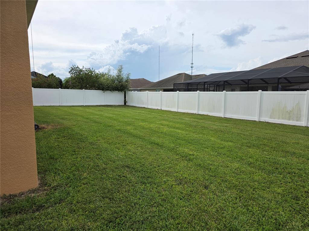 2850 Sheldon Street Lakeland, FL 33813 - Photo 6 of 23 a view of a backyard
