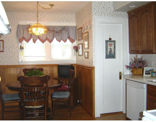 15 Hanna Road Worcester, MA 01602 - Photo 7 of 13 Gallery Image 7